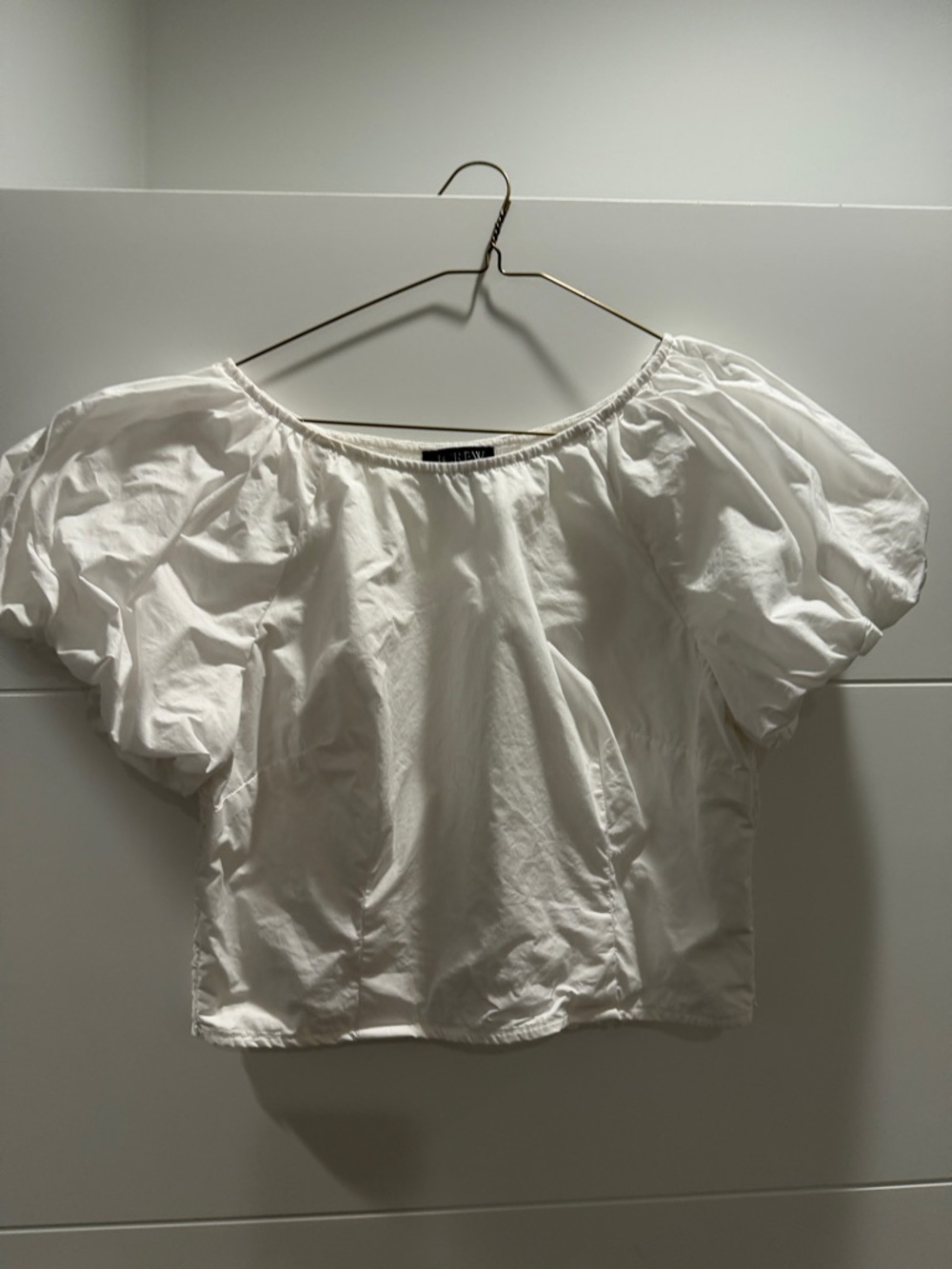 J CREW white puff sleeve cotton cropped top